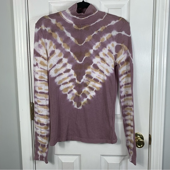 Free People Tops - Free People Psychedelic Tie Dye Mock Neck Turtleneck Top